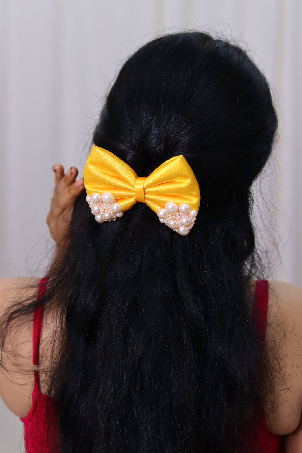 Arylide Yellow | Premium Satin | Princess Pearl Bow