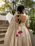 Paranda | White & Pink Flower